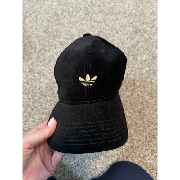 Adidas Hat Cap Adjustable Black Gold Trefoil Embroidered Velour Womens - Picture 1 of 3